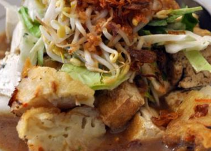 Destinansi Tahu Kupat Solo Paling Enak dan Legendaris  Punya Cita Rasa Manis Gurih 