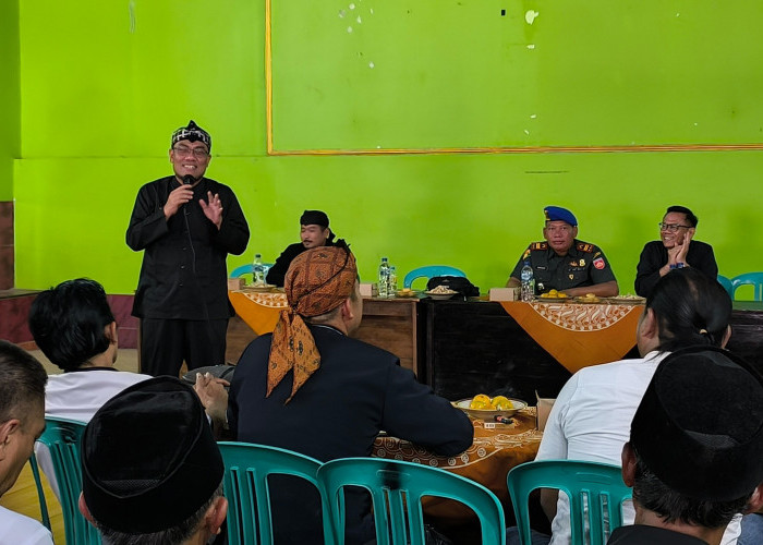 Puluhan Kades Kecamatan Salem Diingatkan Hindari Penyalahgunaan Anggaran Dengan Penguatan Integritas