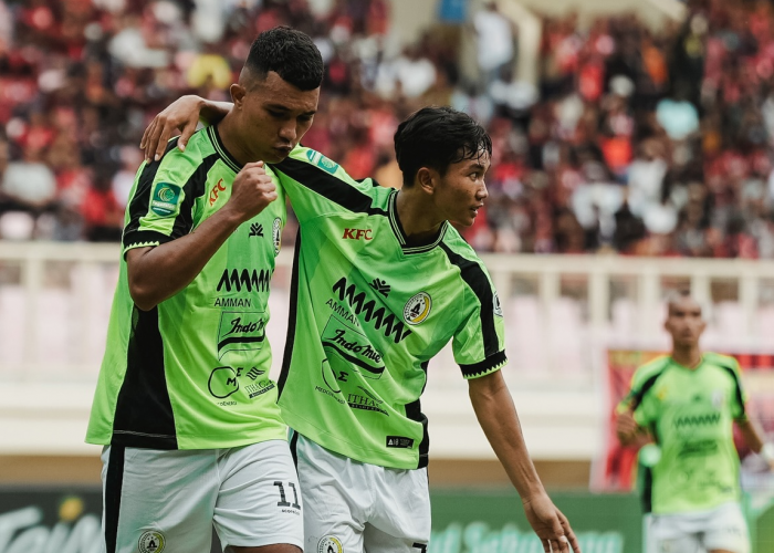 Dominasi Permainan, PSS Sleman Unggul 1-0 atas Persipura Jayapura di Babak Pertama