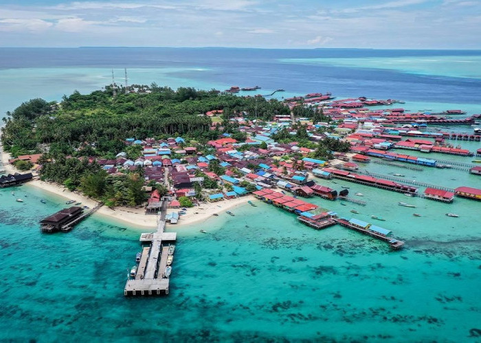 Hanyut dalam Pesona Keindahan, Simak 5 Destinasi Wisata Menawan di Indonesia Bagian Timur