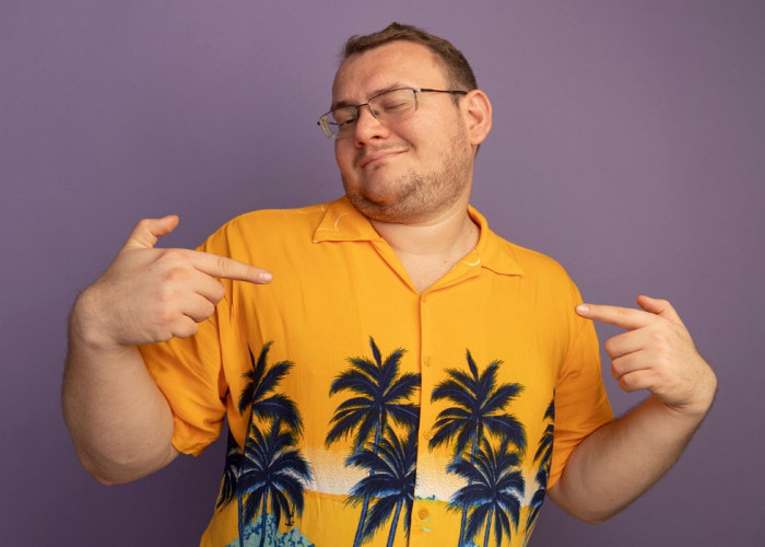 5 Ide Gaya Busana untuk Pria dengan Tubuh Gemuk, Buat Visualmu Makin Stand Out dan Modis