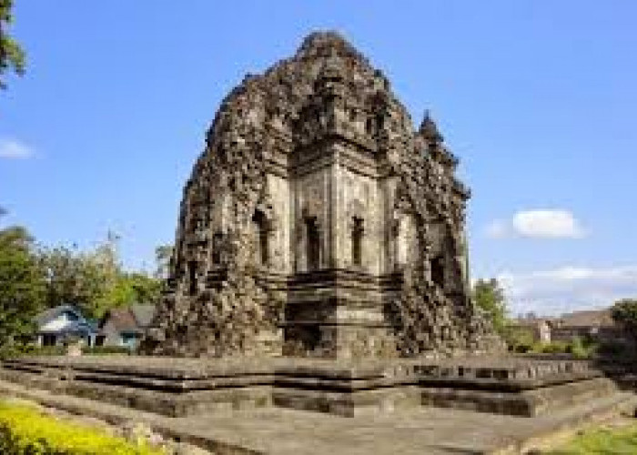 Tempat Liburan Akhir Tahun Keunikan Mengenai Candi Kalasan, Paling Tua dan Bersinar Indah saat Purnama