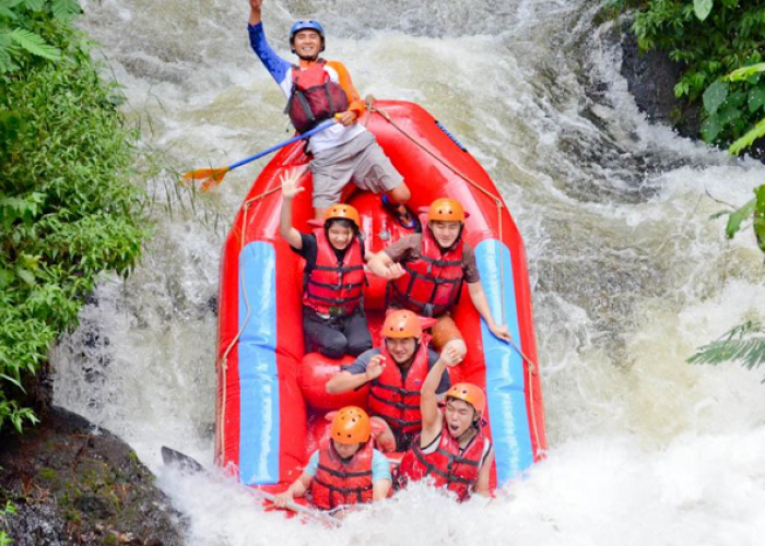 Arung Jeram Elhaqi Bandung Memacu Adrenalin untuk Liburan 2026
