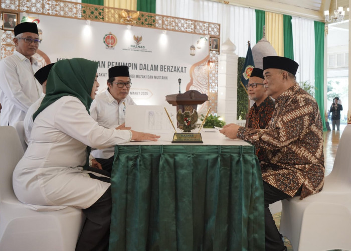 KGPAA Paku Alam X Tunaikan Zakat, Wujud Keteladanan Pimpinan Daerah dalam Berzakat