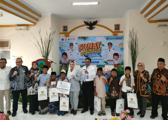 Meriahkan Rangkaian HUT Brebes ke 348, 137 Anak Sumringah Ikut Sunat Masal RSUD