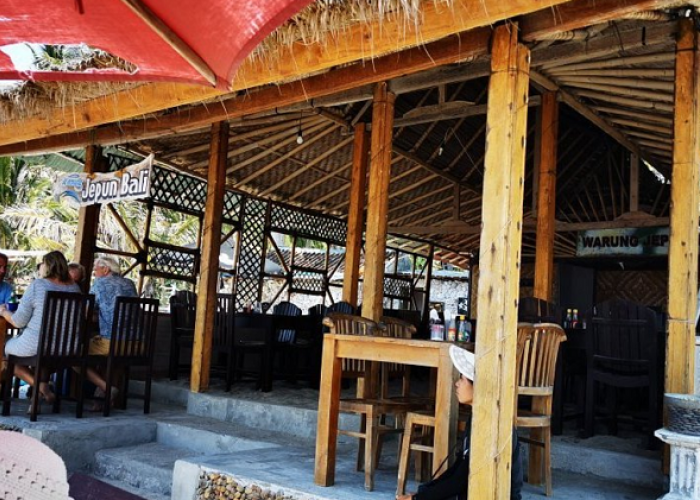 Tempat Makan Siang Murah dan Lezat Dekat Tahir Solo Museum