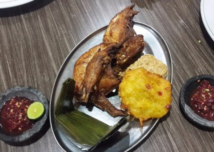 Berikut Ini Daftar Ayam Goreng Enak di Bandung untuk Makan Malam Dijamin Bikin Ketagihan 