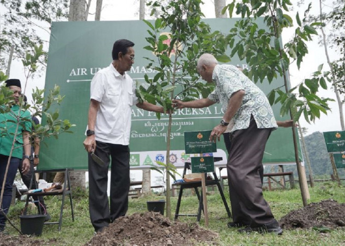 Potensi Kerusakan Mata Air, Gubernur DIY Pimpin Reboisasi di Lereng Gunung Merapi