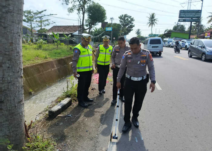 Kecelakaan di Simpang Empat Mlangsen Kulon Progo, Satu Penumpang Moge Meninggal Dunia