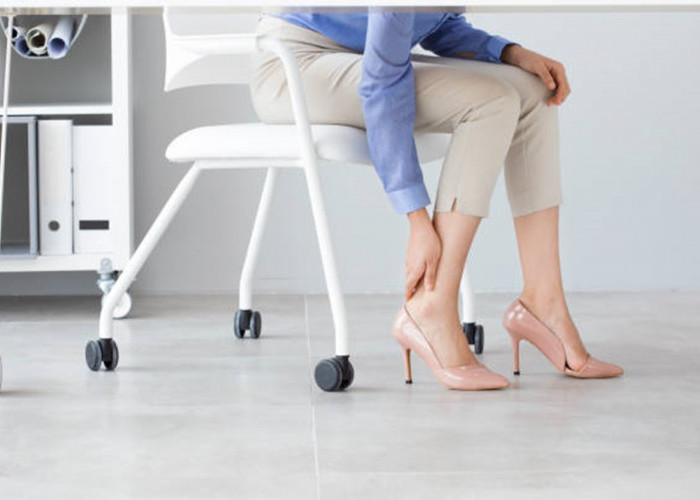 Rekomendasi Merek Sepatu Kerja Wanita Lokal Terbaik untuk Tampilan Classy, Cek Disini