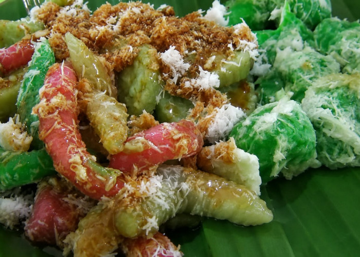 Jajanan Jadul Mbok Jum, Ikhtiar Keluarga Sleman Mempertahankan Cenil, Klepon dan Lupis