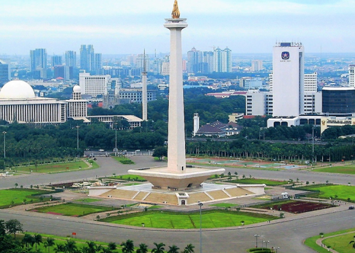 Nikmati Kemudahan Wisata ke Monumen Nasional Transaksi Nontunai JakCard atau QRIS