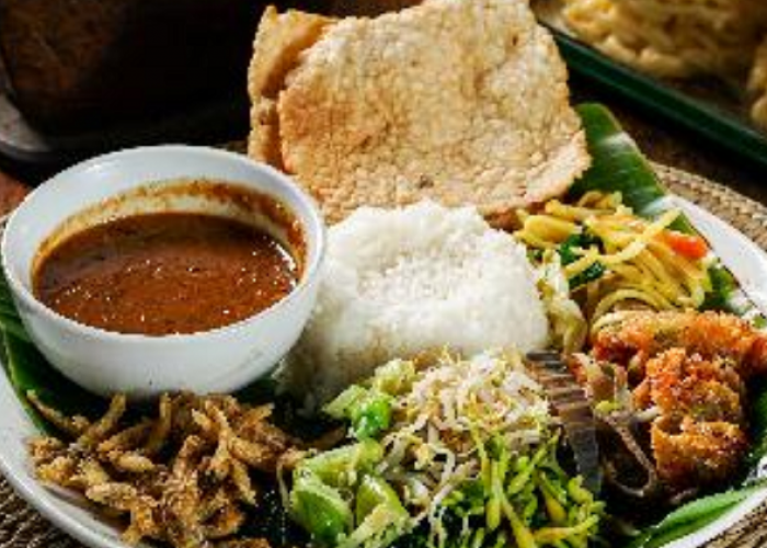 Kuliner Legendaris Sejak 1945 di Belakang Pasar Triwindu Pecel Sor Asem Solo Rasa Juara!