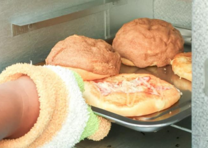 Sensasi Sarapan Roti Hangat Subuh di Solo Buka Jam 4 Pagi, Ada Promo Rp 10 Ribu Dapat 4 Pcs