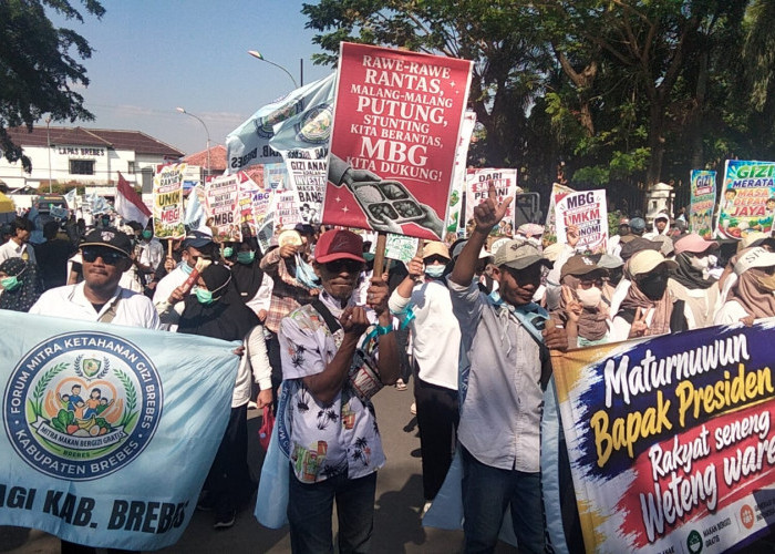 Galang Dukungan Program MBG Berlanjut, Ribuan Karyawan SPPG Brebes Kompak Berorasi Minta Payung Hukum