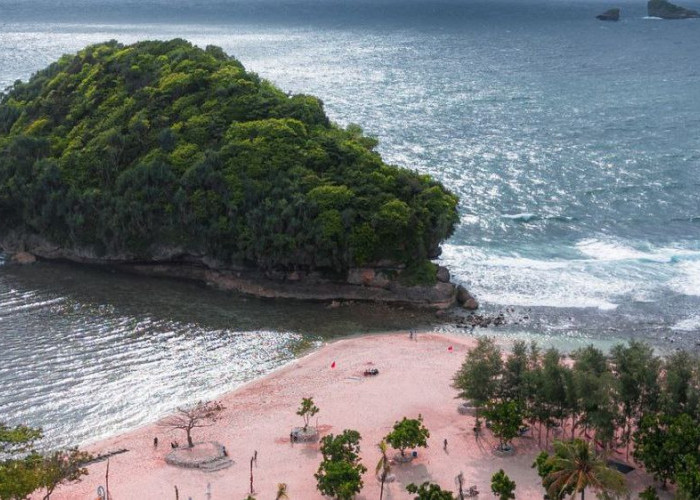 Gak Penasaran?? Ini Wisata Terbaru 2024 Pantai Malang, Populer dan Mirip Raja Ampat 