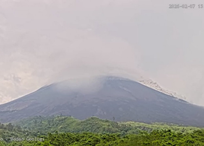 Hujan di Lereng Merapi Picu Ancaman Lahar, Awan Panas Mengarah Barat Daya