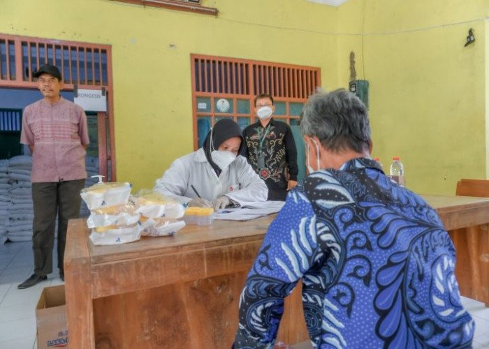 Giliran Warga Desa Rengasbandung Kecamatan Jatibarang, Jadi Sasaran Active Case Finding Penyakit Tuberkulosis