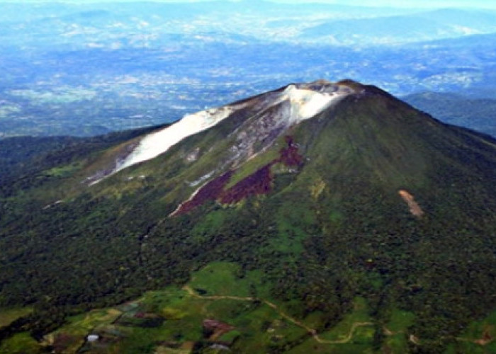Wisata Terbaru 2024 Gunung Perkison: Tersedia Jalur Pendakian Indah Bagi Pendaki, Buruan Cek Disini