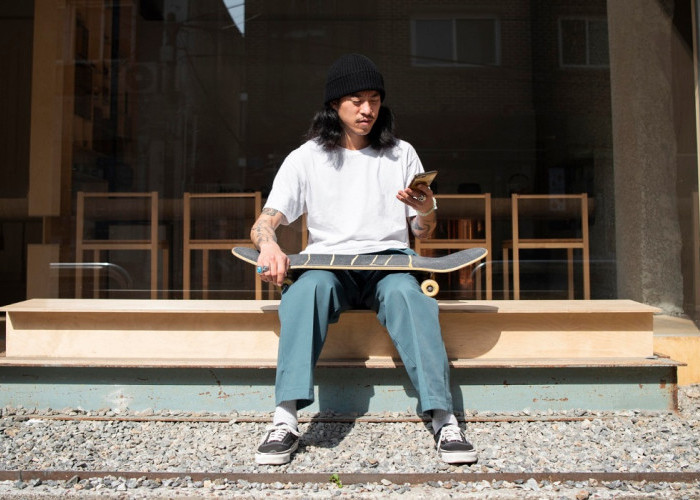 Tingkatkan Rasa Percaya Diri, Simak 3 Ide Kombinasi Street Style Outfit yang Kece dan Anti Mainstream