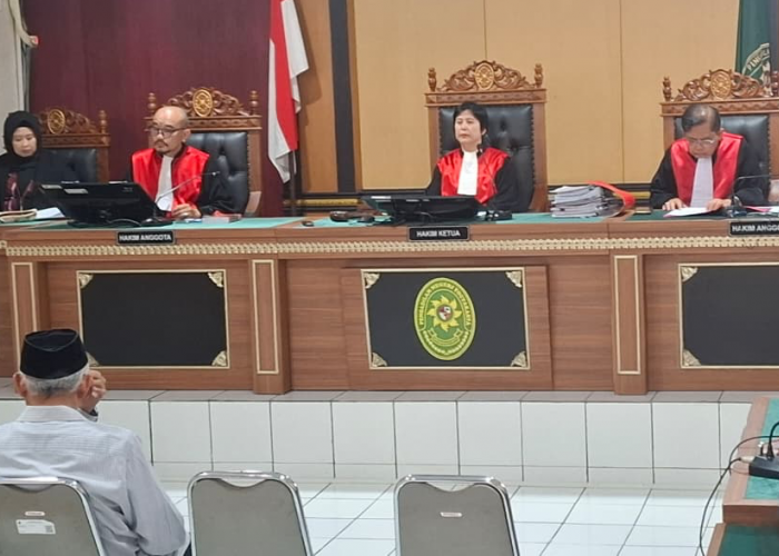 Eks Bupati Sleman Sri Purnomo Dituntut 8,5 Tahun Penjara dalam Kasus Dana Hibah Pariwisata