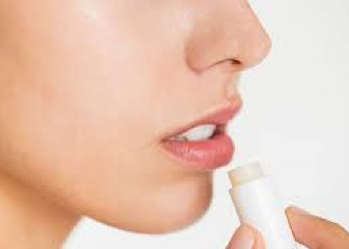 Pengin Mencerahkan Bibir Gelap? Coba 5 Produk Lip Serum Mengandung Ceramide, Cek Disini!