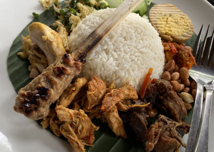 Kuliner Malam Bali Terpopuler 2026, Tempat Nongkrong Asik yang Menggugah Selera