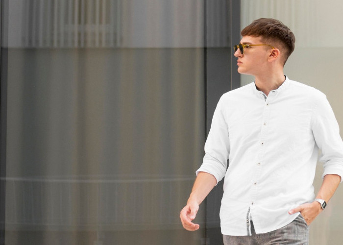 Tampil Stylish dengan Kesan Bersih, Ini Dia Mix and Match Terbaik untuk Kemeja Putih Pria