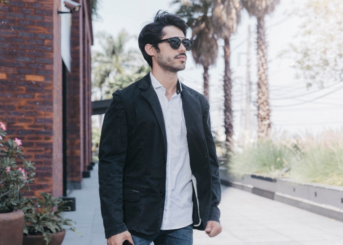 7 Ide Paduan Outfit Pria untuk Dinner yang Berikan Tampilan Elegan dan Penuh Percaya Diri, Simak Disini