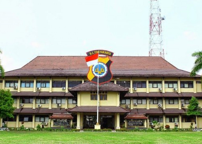 Mutasi 88 Perwira Polri Sehari Usai Kapolri Dilantik, Publik Menanti Perubahan Nyata