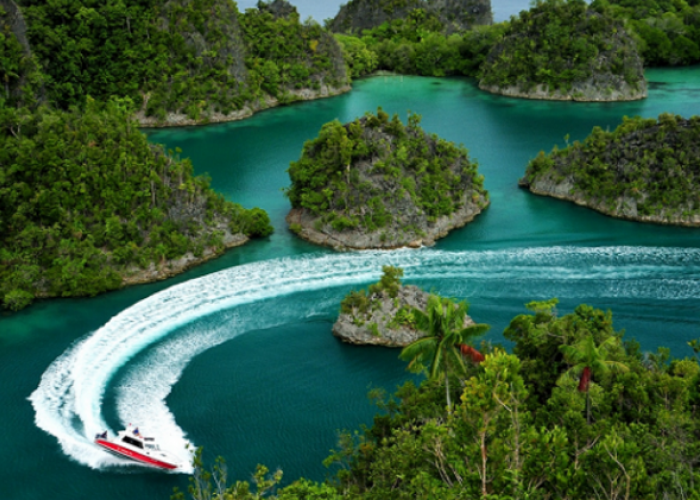 Menjemput Ketenangan di Raja Ampat untuk Menjelajahi Jantung Terumbu Karang Dunia