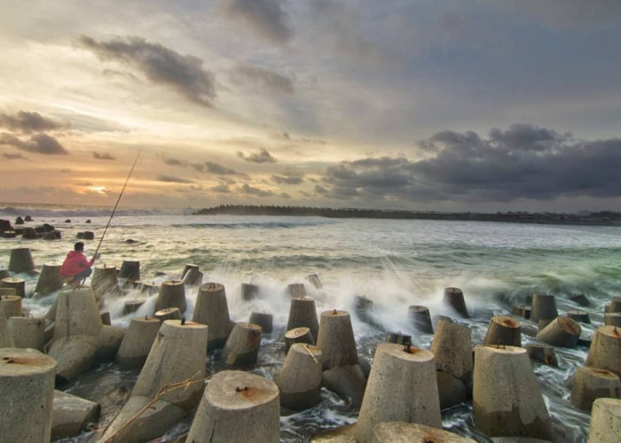 6 Pantai di Kulon Progo dengan View Memanjakan Mata dan Beragam Aktivitas Seru, Cek Disini