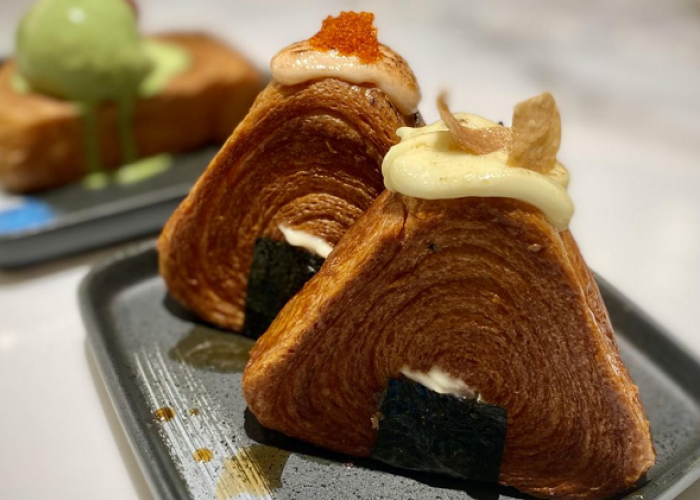 Dunia Pastry Ini Kalian Lebih Suka Crombolini atau Conigiri? Simak Review Lengkapnya Disini