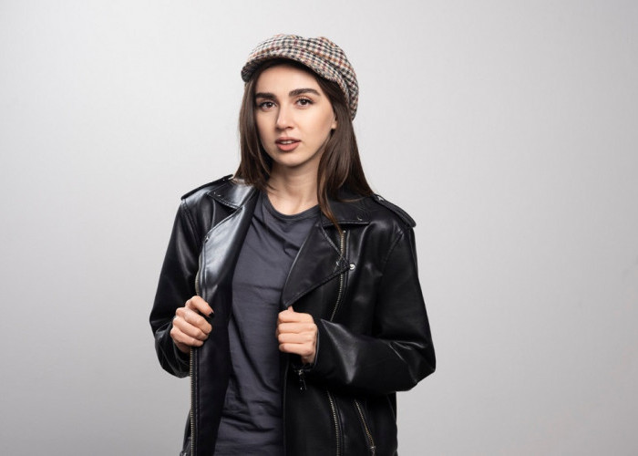 Sentuhan Eksentrik dan Standout, Simak 7 Ide Padu Padan Outfit Terbaik untuk Jaket Kulit Oversized