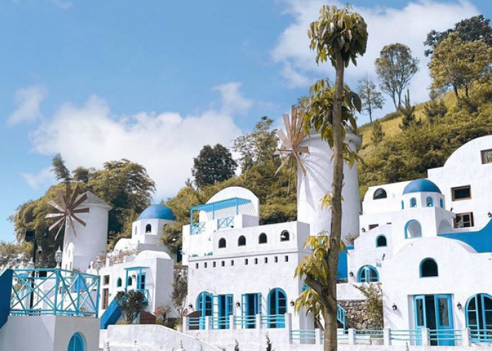 Keajaiban Landmark Dunia di Sarae Hills Jadi Destinasi Wisata Tematik Paling Ikonik di Lembang