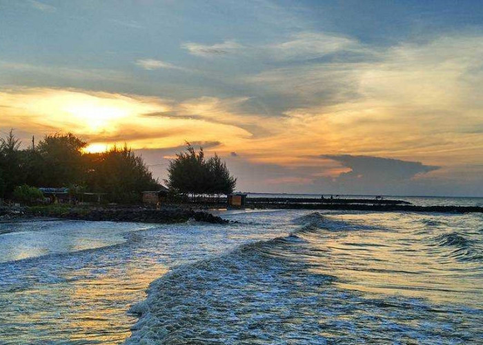 6 Destinasi Pantai di Tegal, Wisata Terbaru 2024 Yang Paling Hits! Kesini Kuy!