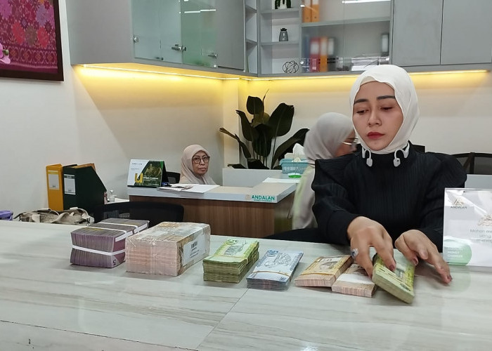Permintaan Riyal di DIY Melonjak Jelang Puncak Haji 2026, Money Changer Tambah Stok