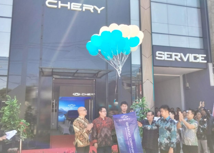 Tawarkan Teknologi Hingga Fitur Keamanan dan Kenyamanan, Chery Resmikan Diler Mobil Ke-79 di Tegal