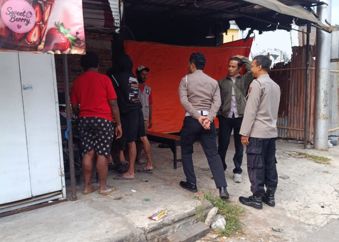 Diduga Mabuk, Perempuan Rusak Gerobak Pukis di Babarsari Sleman