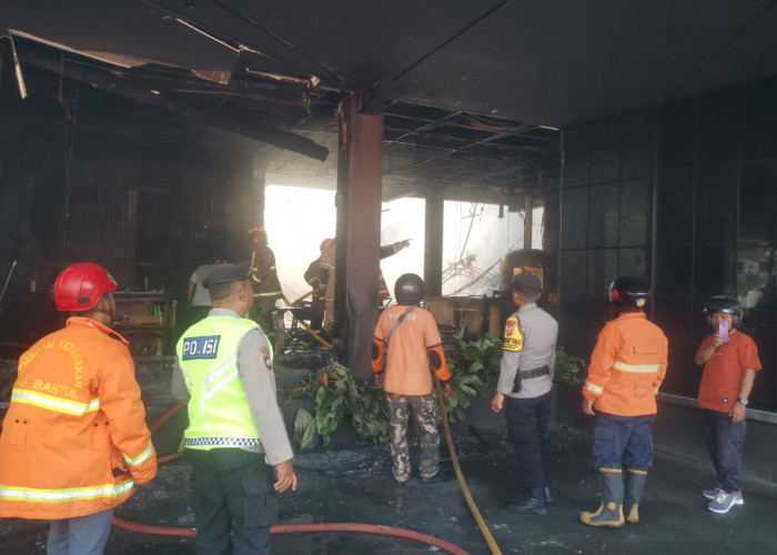 Kebakaran Vrama Billiard Yogyakarta Diduga Akibat Korsleting Listrik, 36 Meja Biliar Rusak