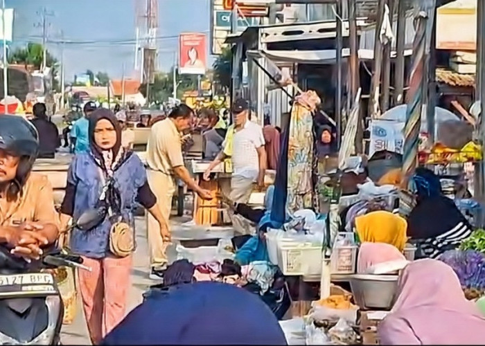 Pasar Tumpah Bulakamba Biang Kemacetan di Jalur Pantura Brebes saat Mudik Lebaran