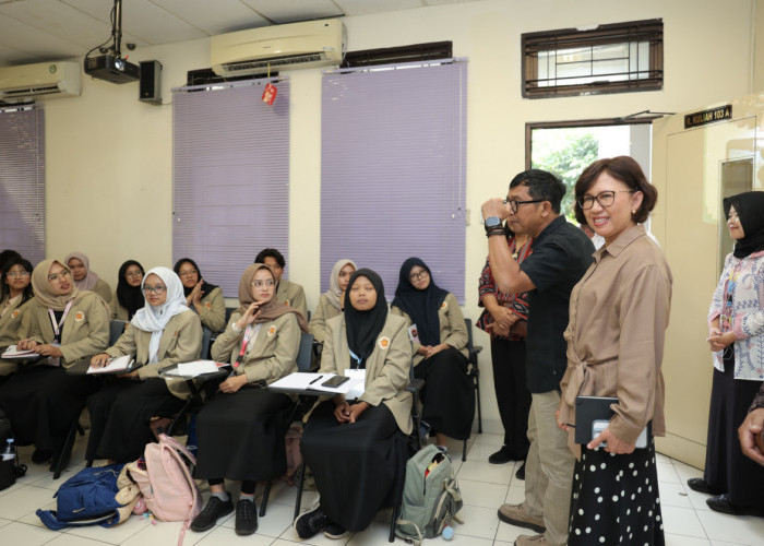 Mahasiswa Baru UGM Wajib Kenalan dengan Pak RT dan Ibu Kos, Ini Tujuan PIONIR 2026