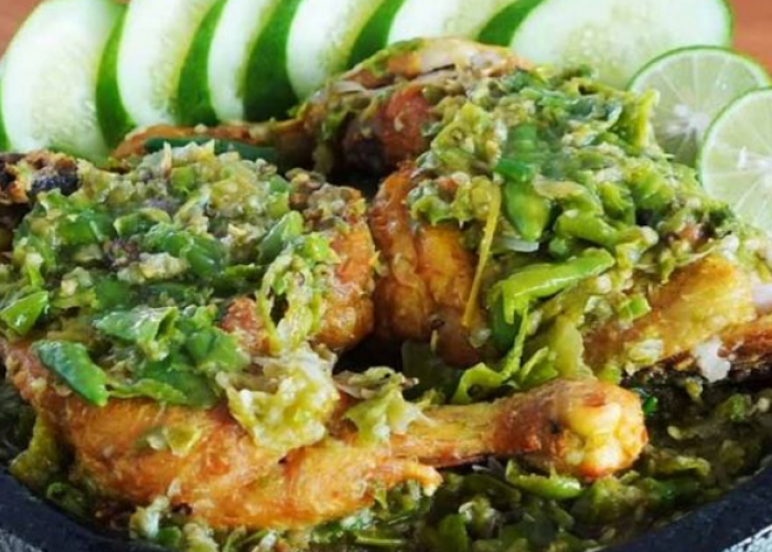 Menjelajahi Kelezatan Ayam Sambal Ijo yang Bikin Ketagihan Wisata Kuliner Pedas Jakarta