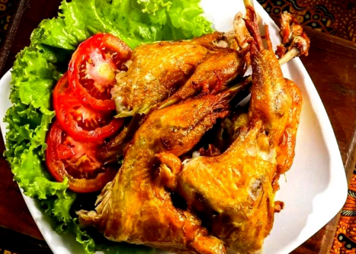 Deretan Warung Ayam Goreng Legendaris Paling Hits di Purwokerto dengan Cita Rasa Rempah 