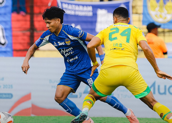 PSIM Jogja Kecolongan Gol Freitas, Persebaya Unggul 0-1 di Paruh Pertama
