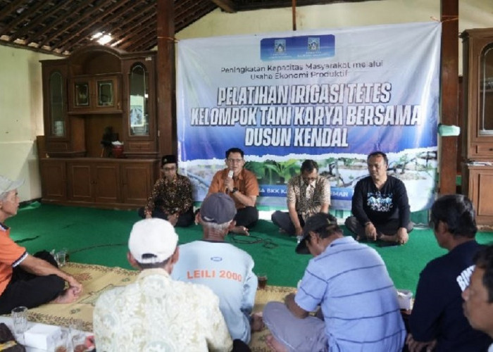 Solusi Cuaca Tak Menentu, Petani di Bangunkerto Sleman Diberi Pelatihan Sistem Irigasi Tetes