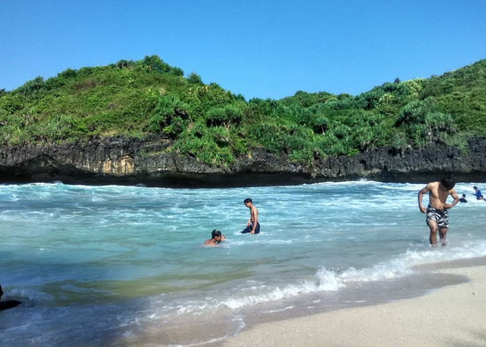 Wisata Pantai Sedahan Bantul Jogja: Daya Tarik Lewat Pengalaman Camping Berkesan, Cek Disini