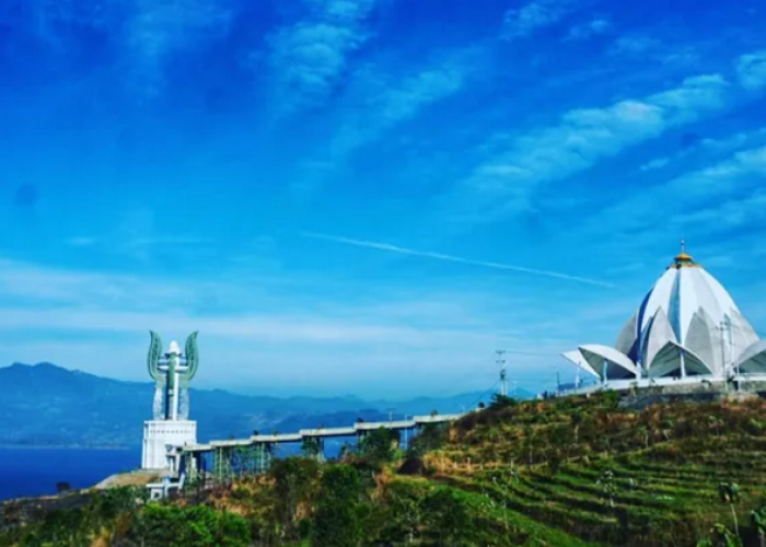 Rekomendasi Destinasi Alam Terpopuler Liburan Seru ke Sumedang