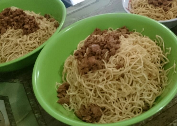 Mie Ayam Gerobak Paling Lezat di Yogyakarta, Berikut Referensi Lengkapnya