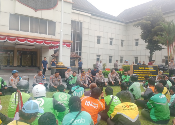 Bukti Video Amatir Beredar, Driver Ojol Yogya Tuntut Brimob Penggilas Rekannya Dihukum Berat